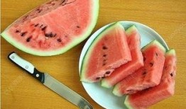 梅梅娱乐吃瓜,揭秘娱乐圈最新吃瓜事件，带你领略明星幕后故事